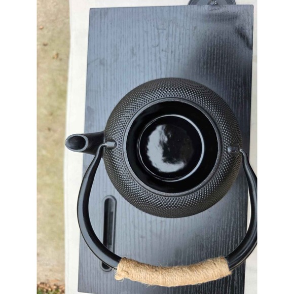 Cast Iron Tetsubin Teapot Black Hobnail Tea Kettle - Picture 6 of 8